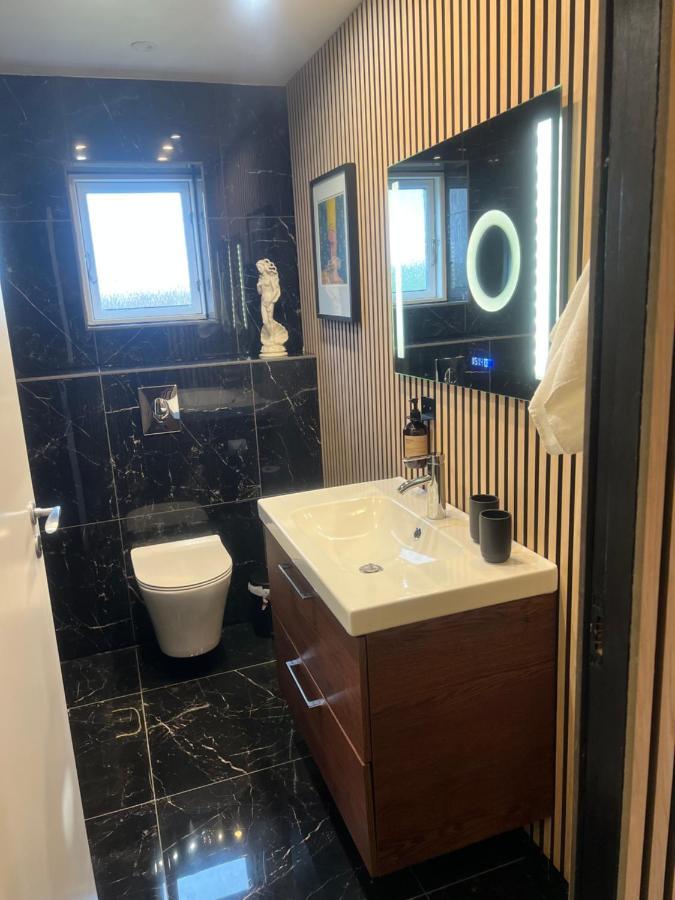 Storre Luksus Hus Ved Assens Apartment Екстериор снимка
